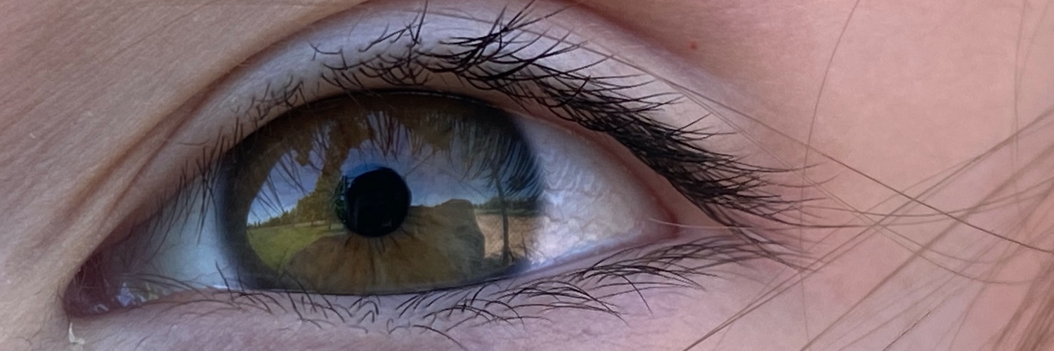 Closetnerd87's profile banner image