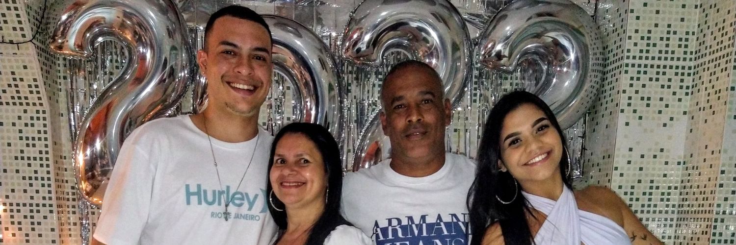 Caroli_assis's profile banner image