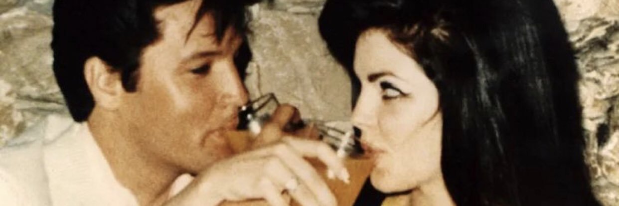 princess🍒🦢 banner