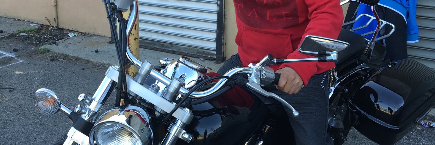 carlos718212's profile banner image