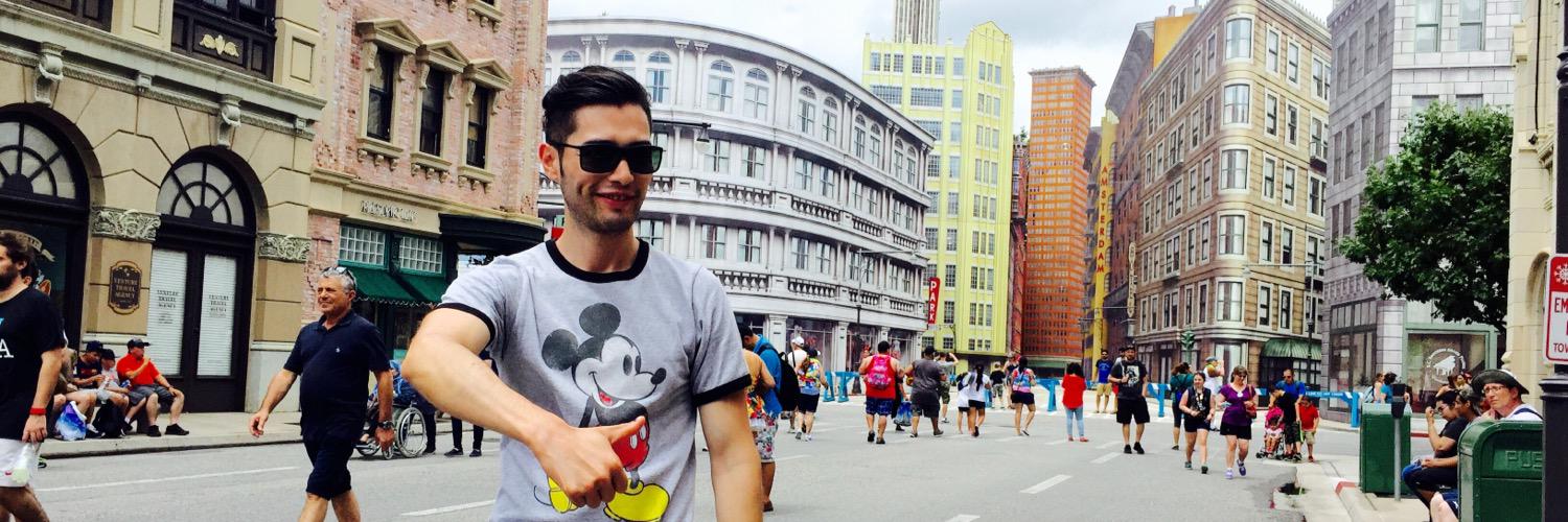 frenmtz's profile banner image