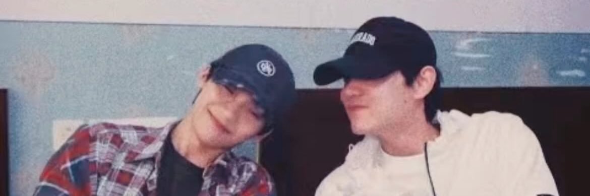 วันเสาร์ที่สดใส..มีเมฆบางส่วน banner