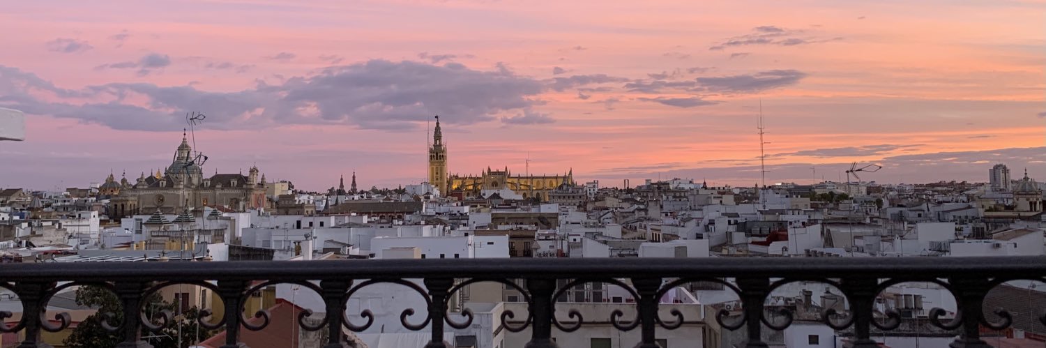 ℛ𝑜𝑐𝑖𝑜𝑓 banner