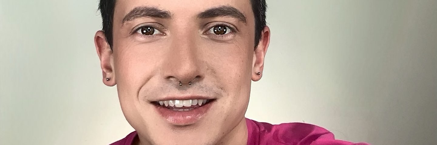 beefeatter's profile banner image