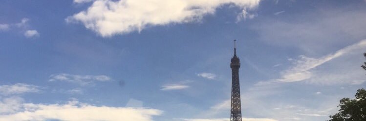 Heloiise_D's profile banner image