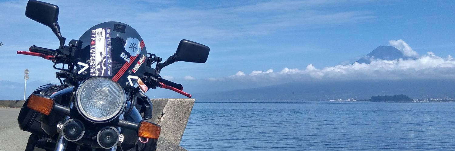 sfkno's profile banner image