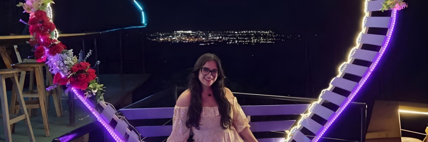 MariaJNavarr's profile banner image