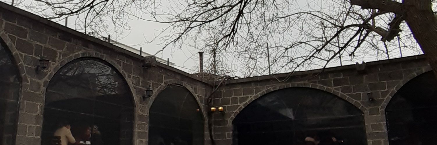 CamKader's profile banner image