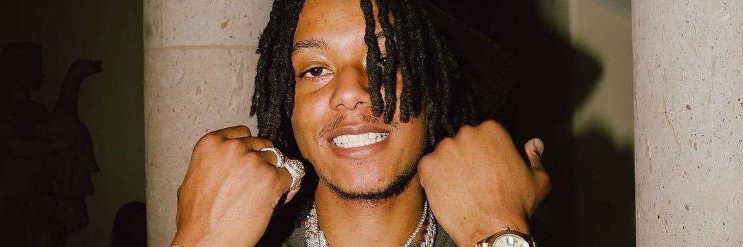 teeiaye_'s profile banner image