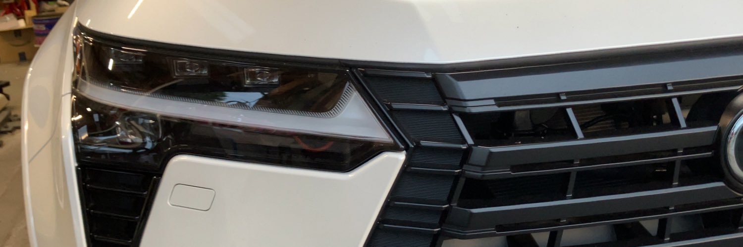 aDadotw's profile banner image