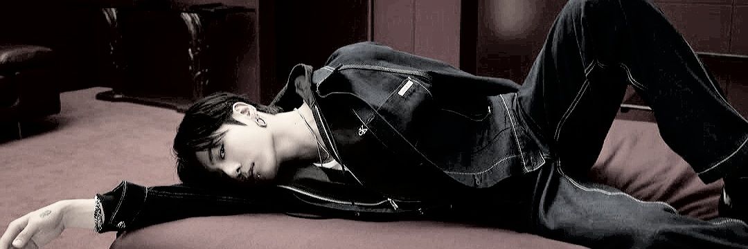 FrenchCeline's profile banner image