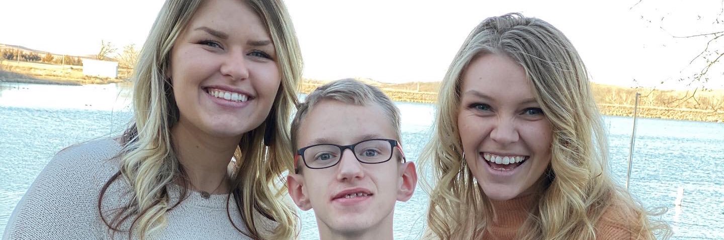 emmie_paige's profile banner image