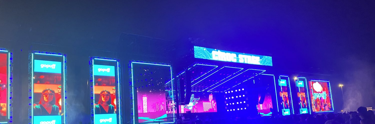 tiannasisson's profile banner image