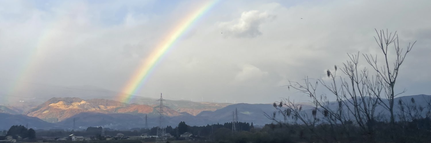 peradeden's profile banner image