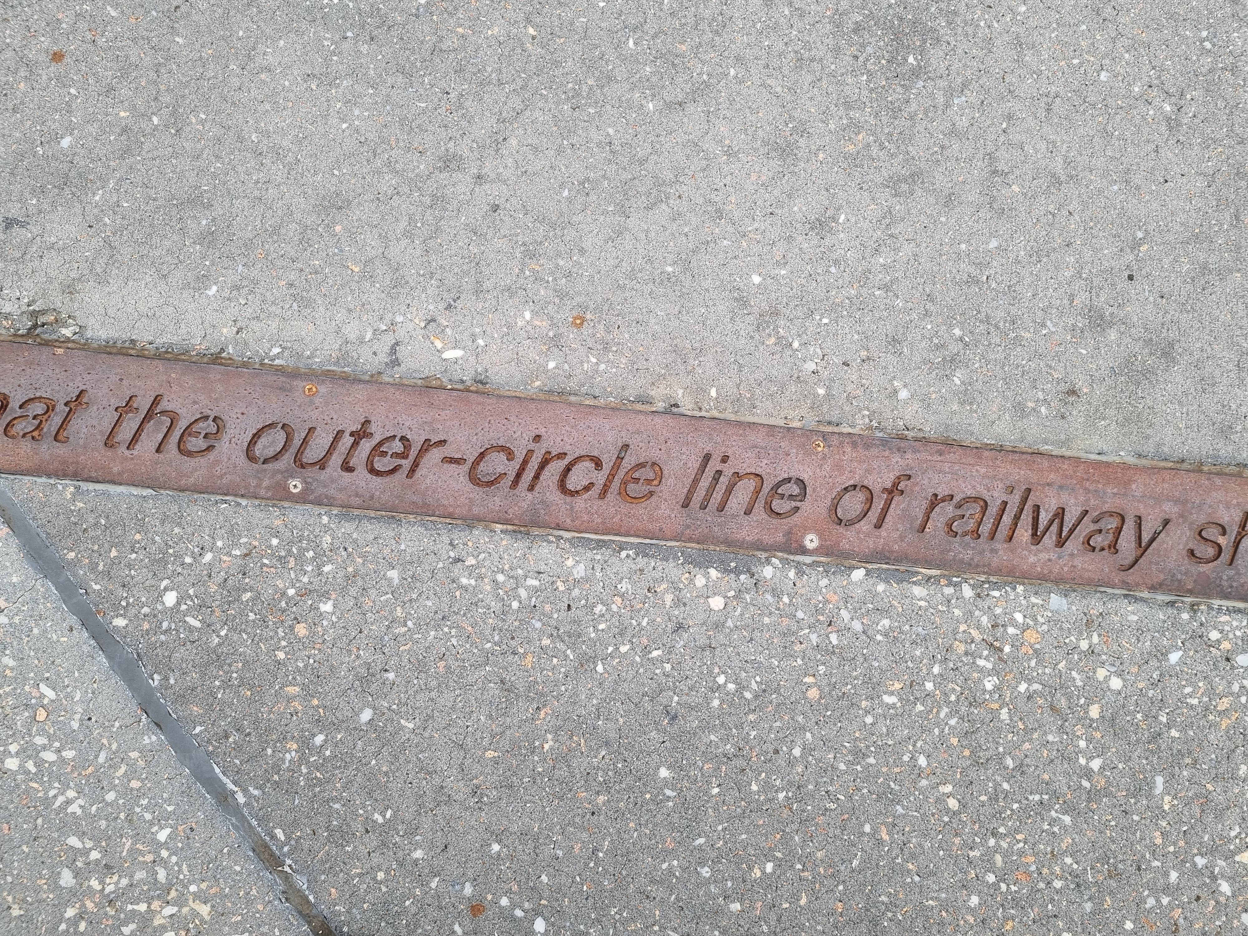 OuterCircleLine's profile banner image