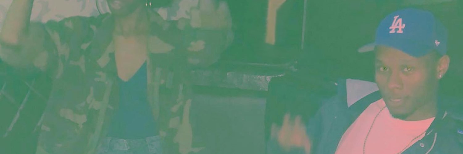 blunotedotcom's profile banner image