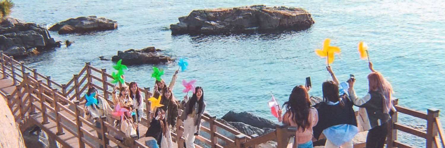 ari4tarira's profile banner image