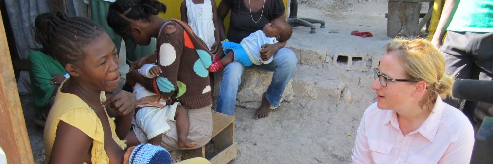 Emmanuelle Latraverse banner