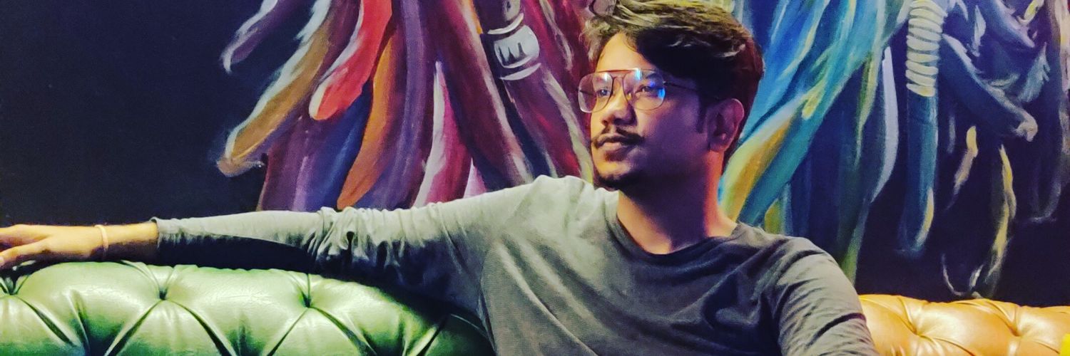 vdon618's profile banner image