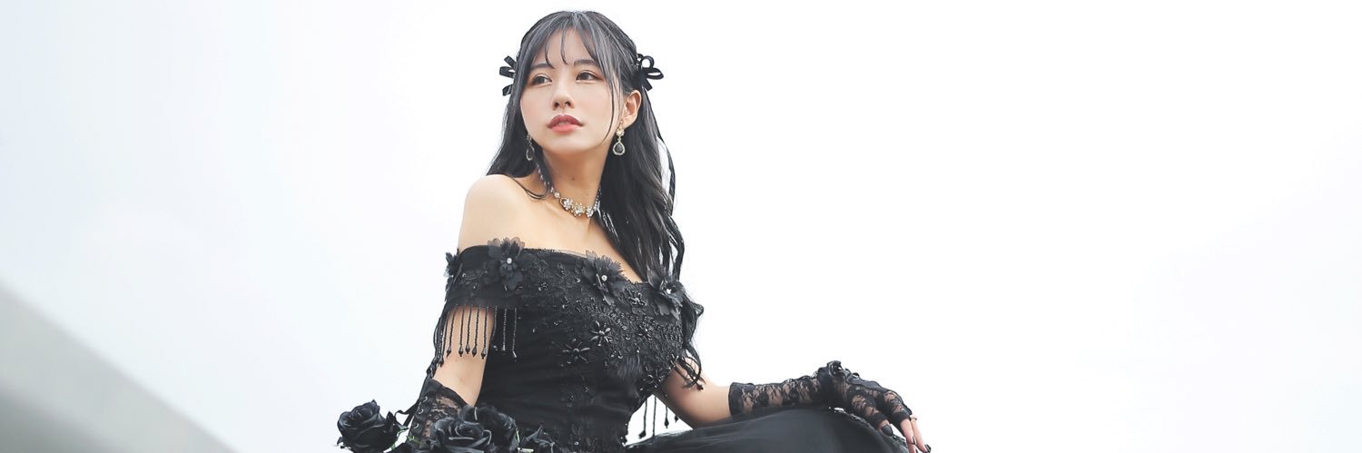 ヴァネッサ・パン banner