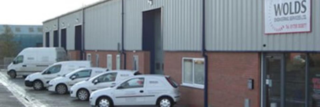 WOLDS ENGINEERING banner