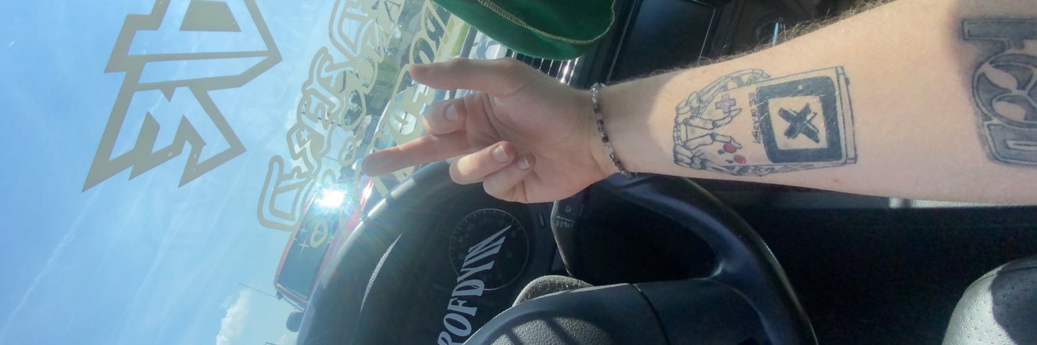 Mintyyy🐍🖤 banner