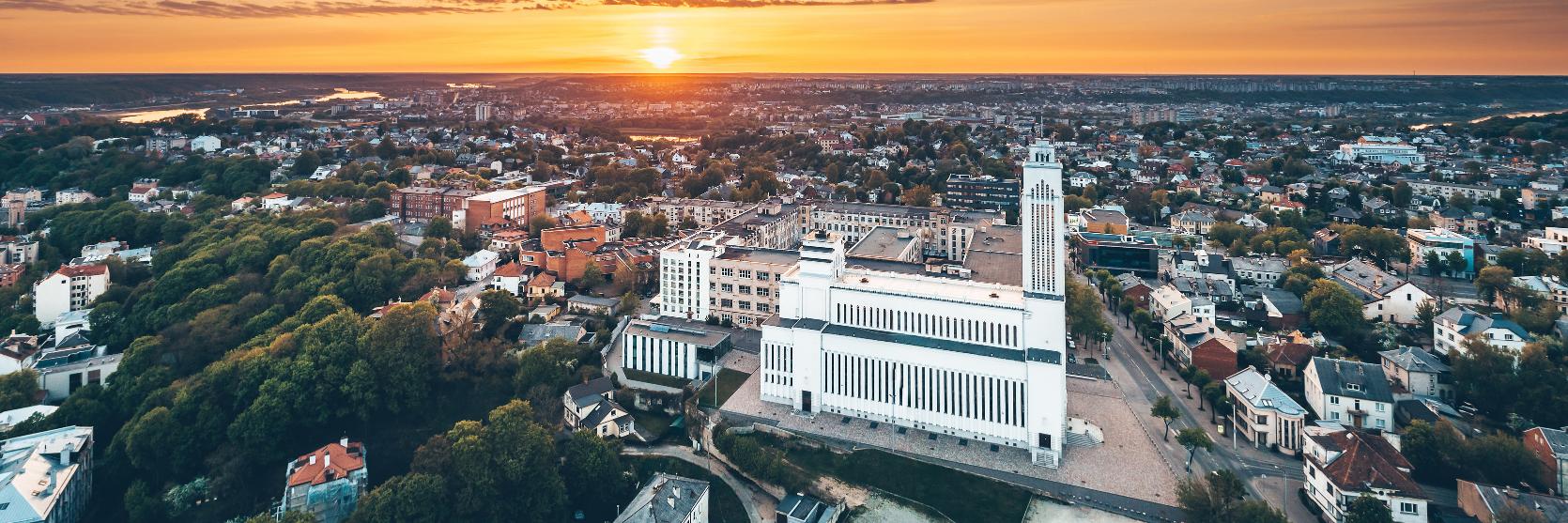 It's Kaunastic banner