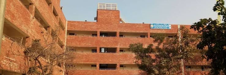 poojasinghal95's profile banner image