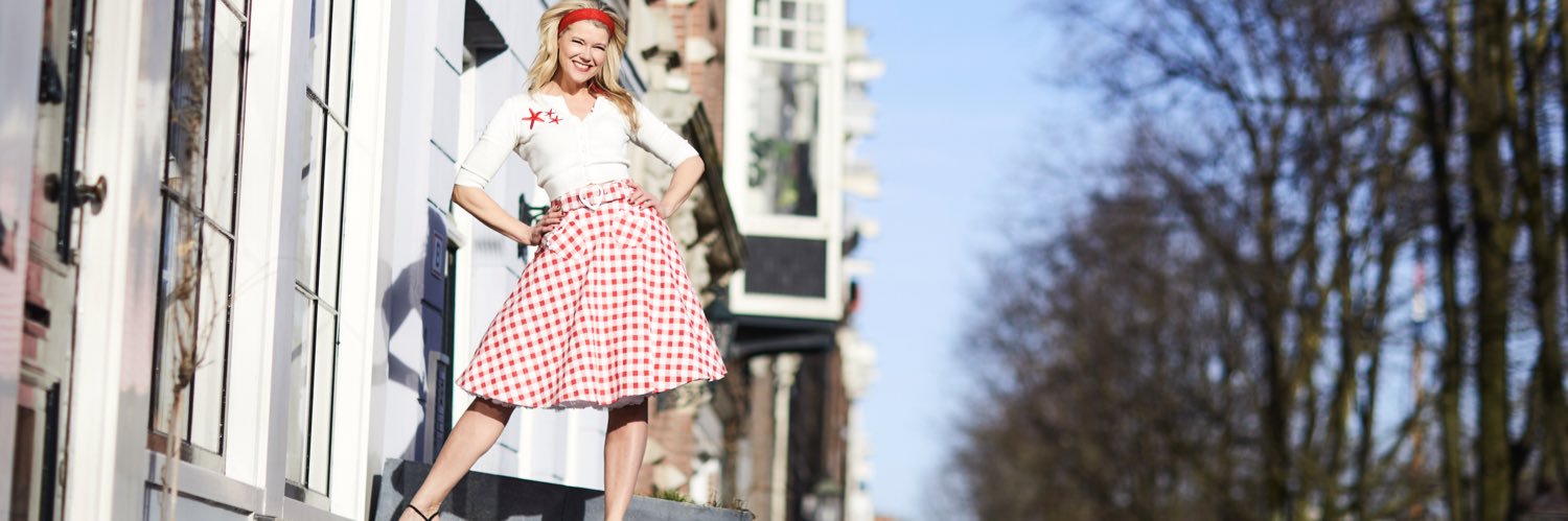 Sandra Ysbrandy banner