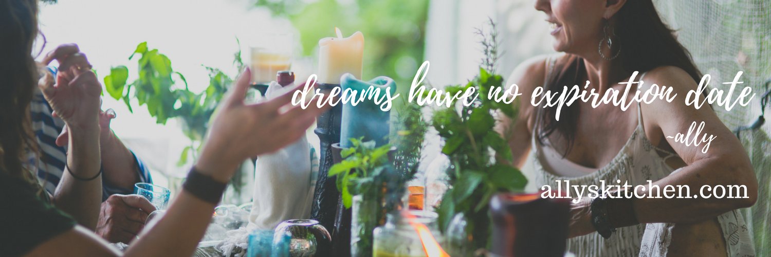 allyskitchen's profile banner image