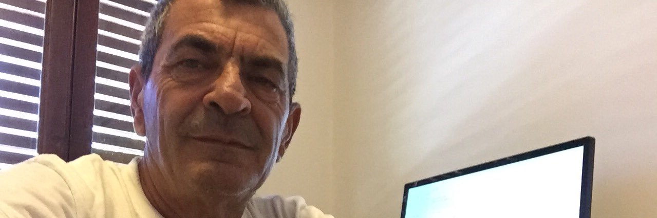gerardocoraggio's profile banner image