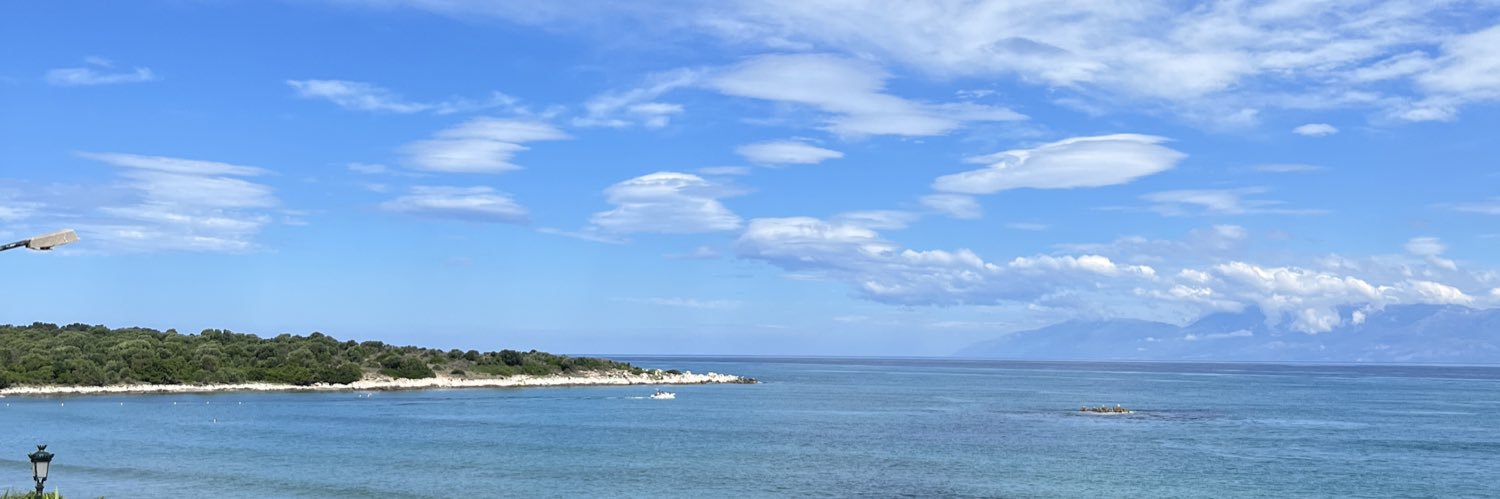 liloubones's profile banner image