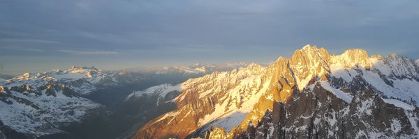 TShowme Profile Banner