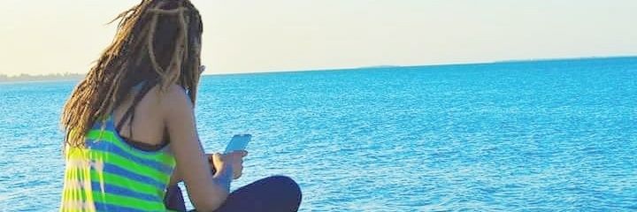 DebbieAugust's profile banner image