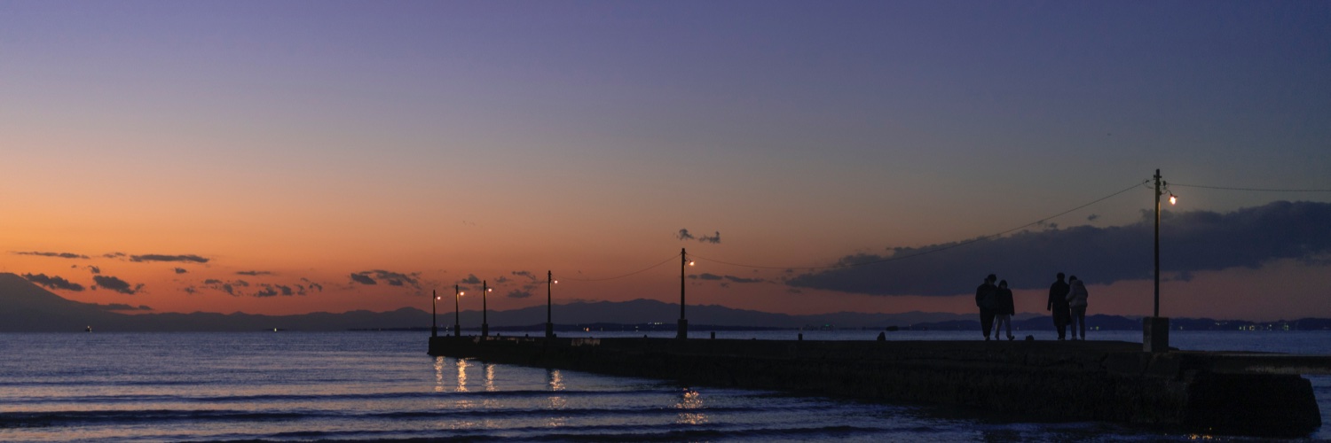 ハル 🪽済 banner