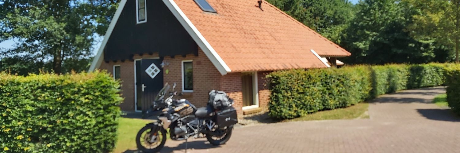 heppieloo's profile banner image