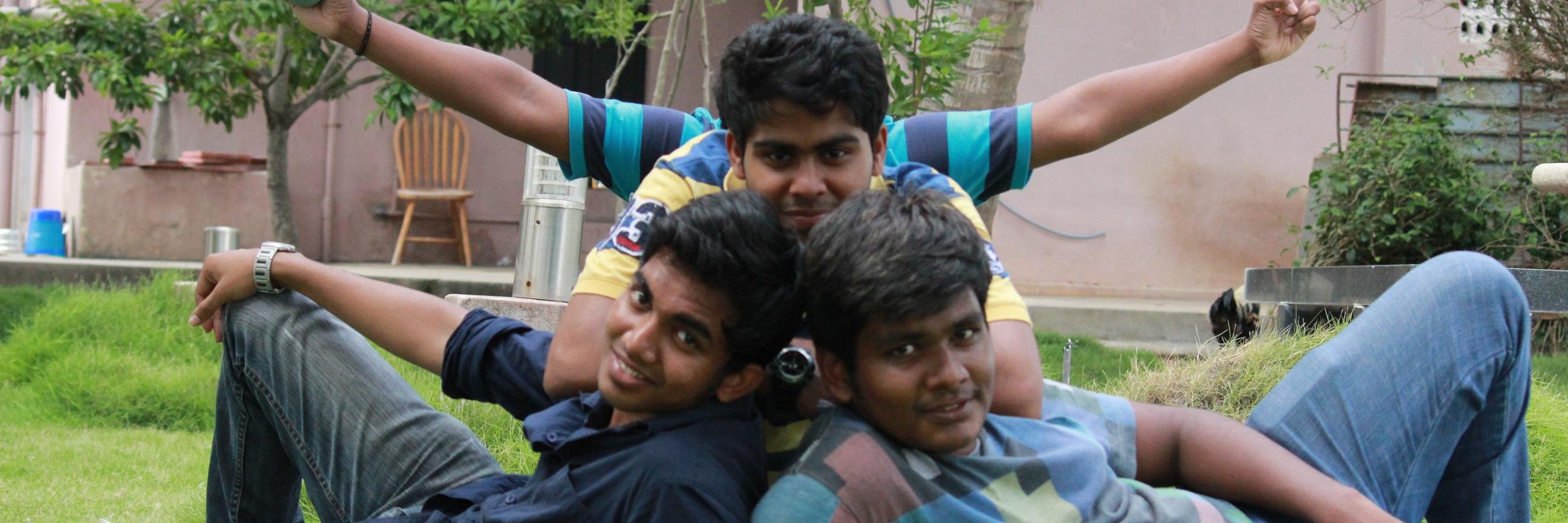c_avinesh's profile banner image