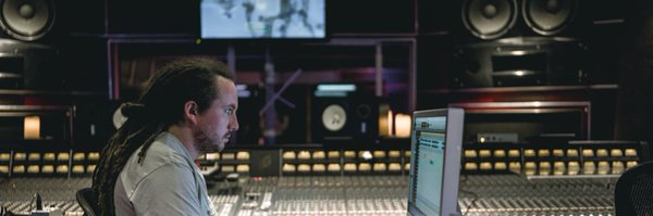 AriOZMorris Profile Banner