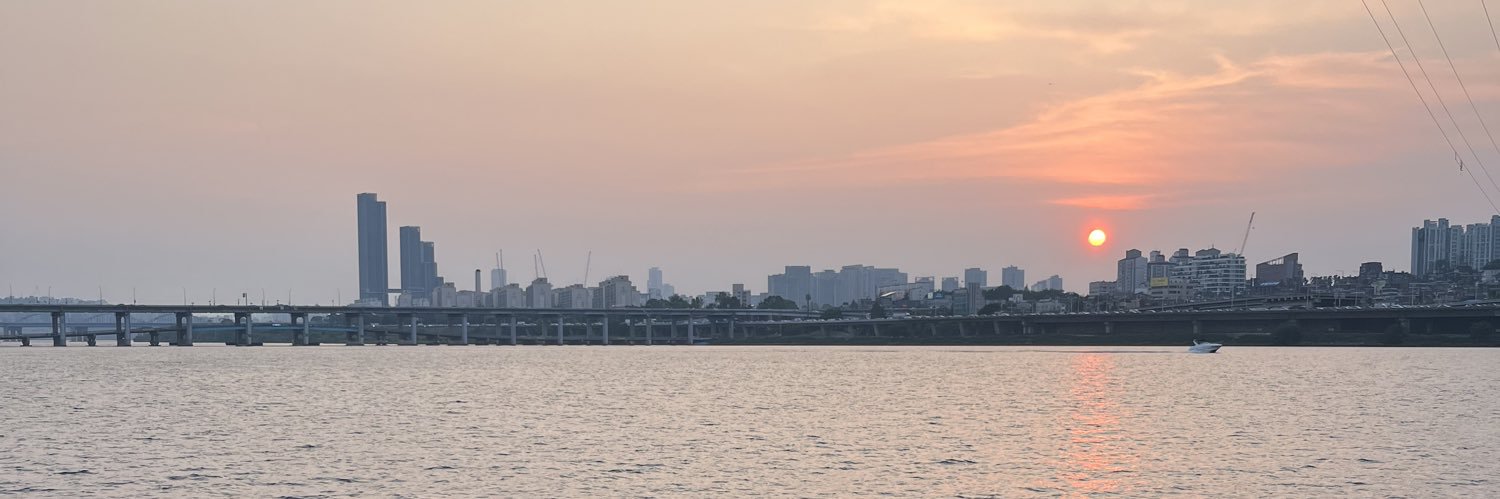 mxlsrs's profile banner image