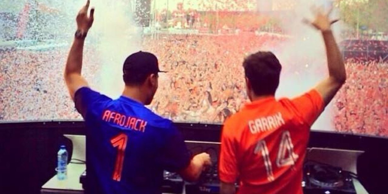 merii_ymcmb's profile banner image