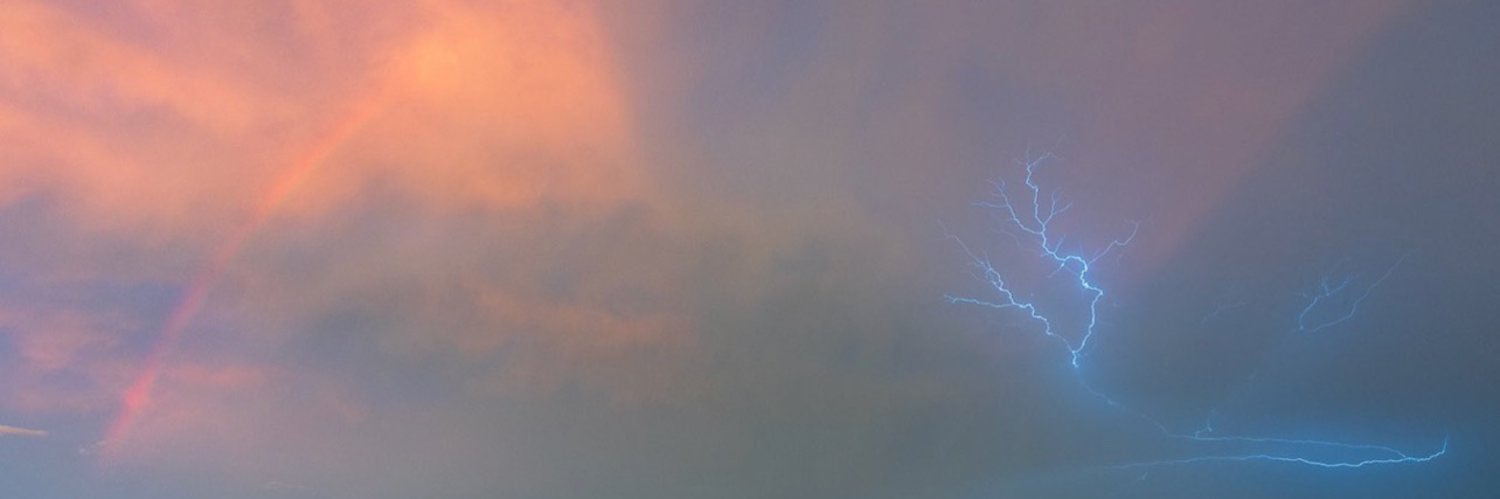 Ooze ✨'s banner