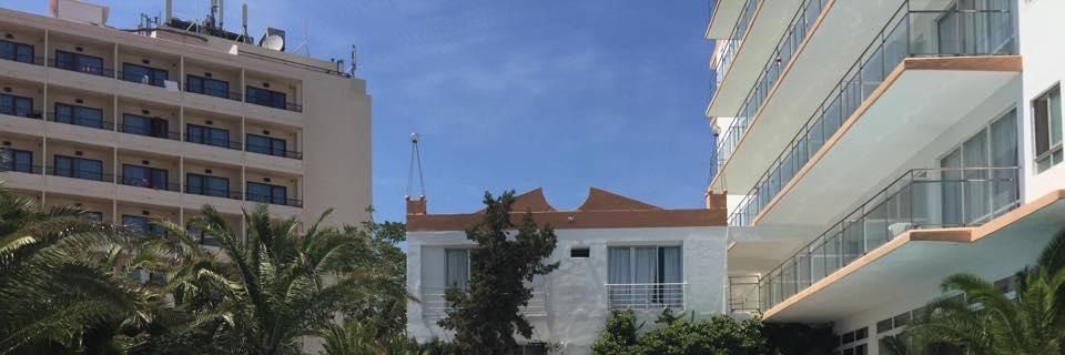 Brian Woolfson banner