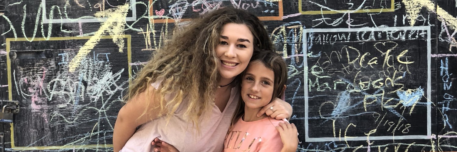 amandagibson's profile banner image