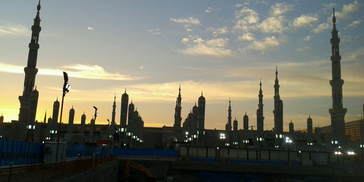 raqeebkhan13's profile banner image
