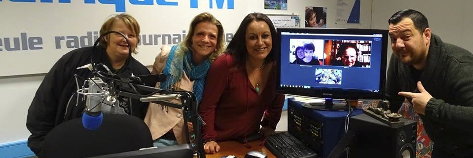 Pacifique_FM's profile banner image