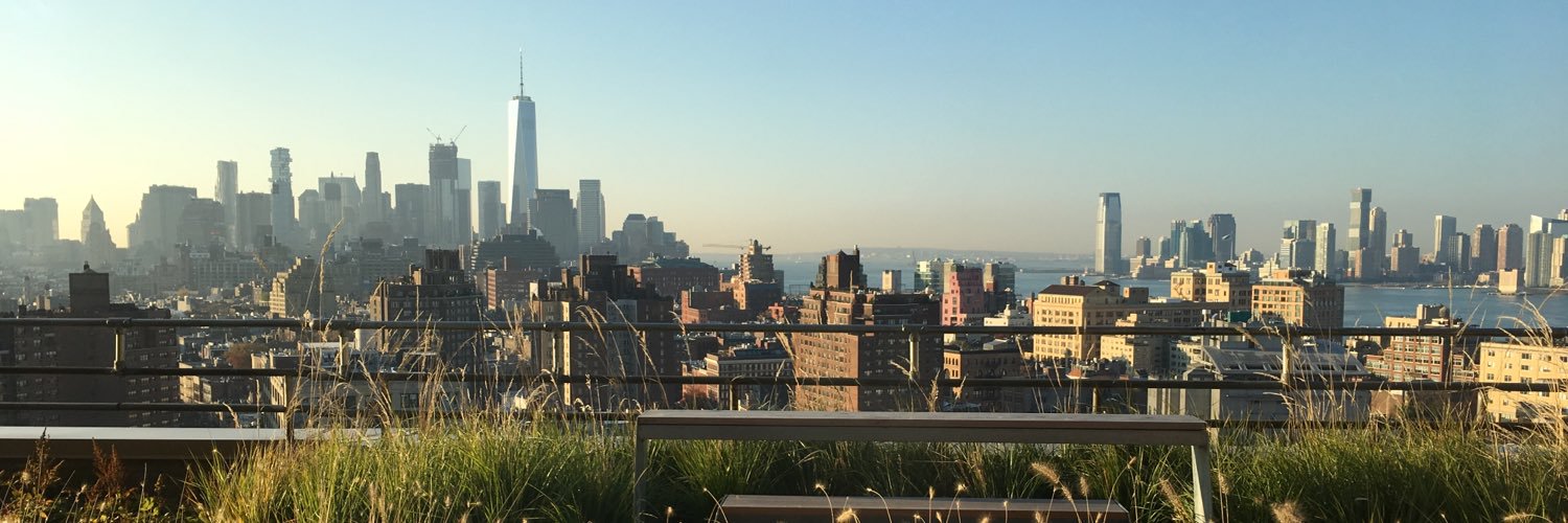 julioidesign's profile banner image