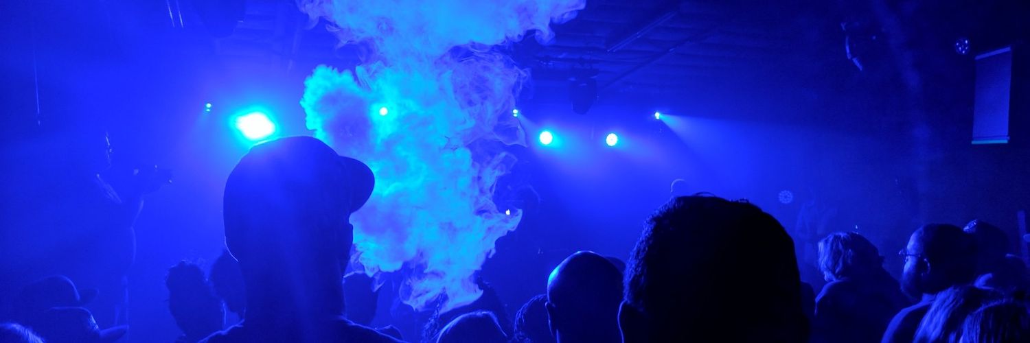 ryan_linz's profile banner image