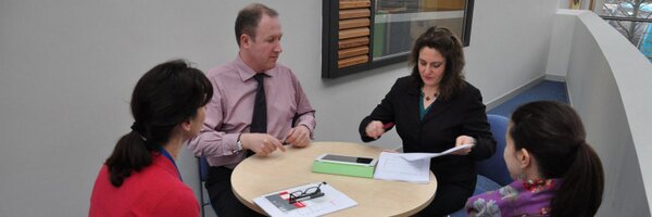 DrVickyLewis Profile Banner