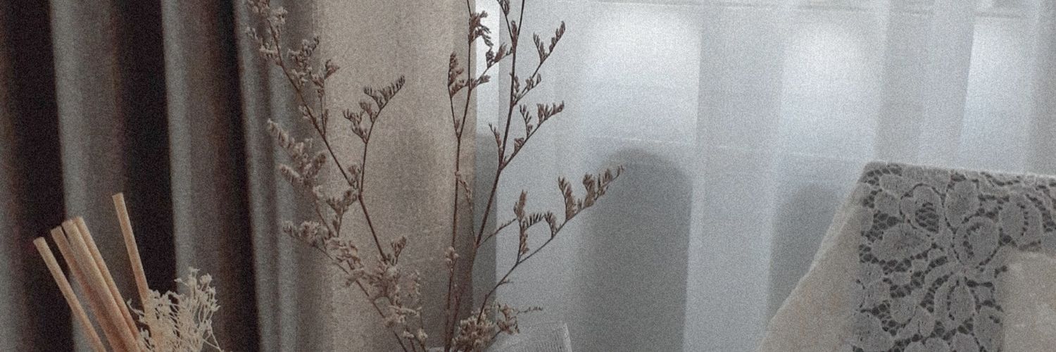 FuongAin's profile banner image