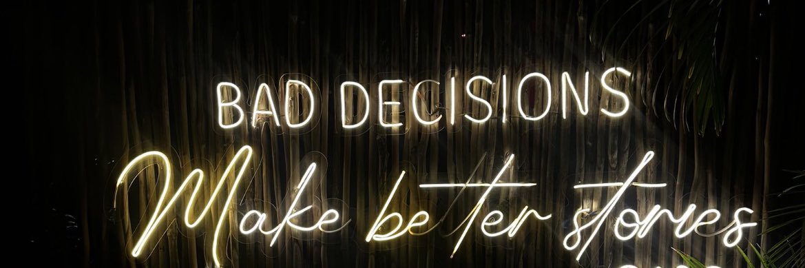 Mrs.CLEAR THE BUSINESS banner